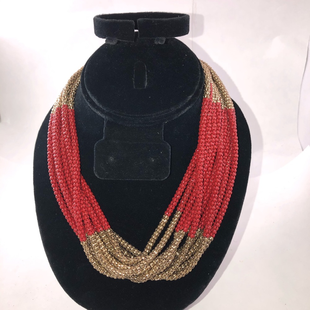 Multi strain two-tone color necklace